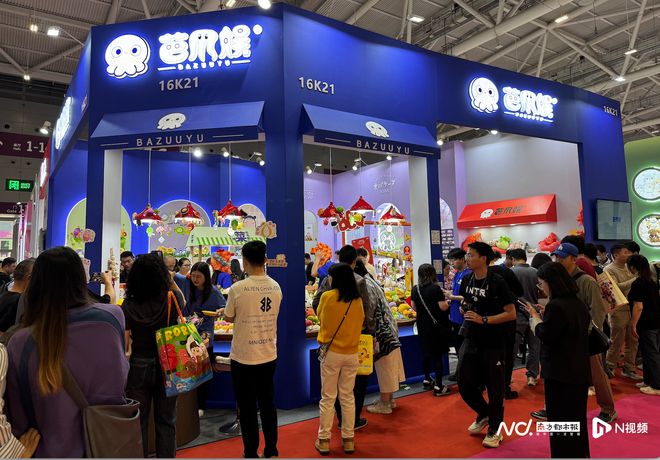 0亿玩具厂家花式推新品、降价抢客澳门新葡京潮玩市场去年规模超72(图2)